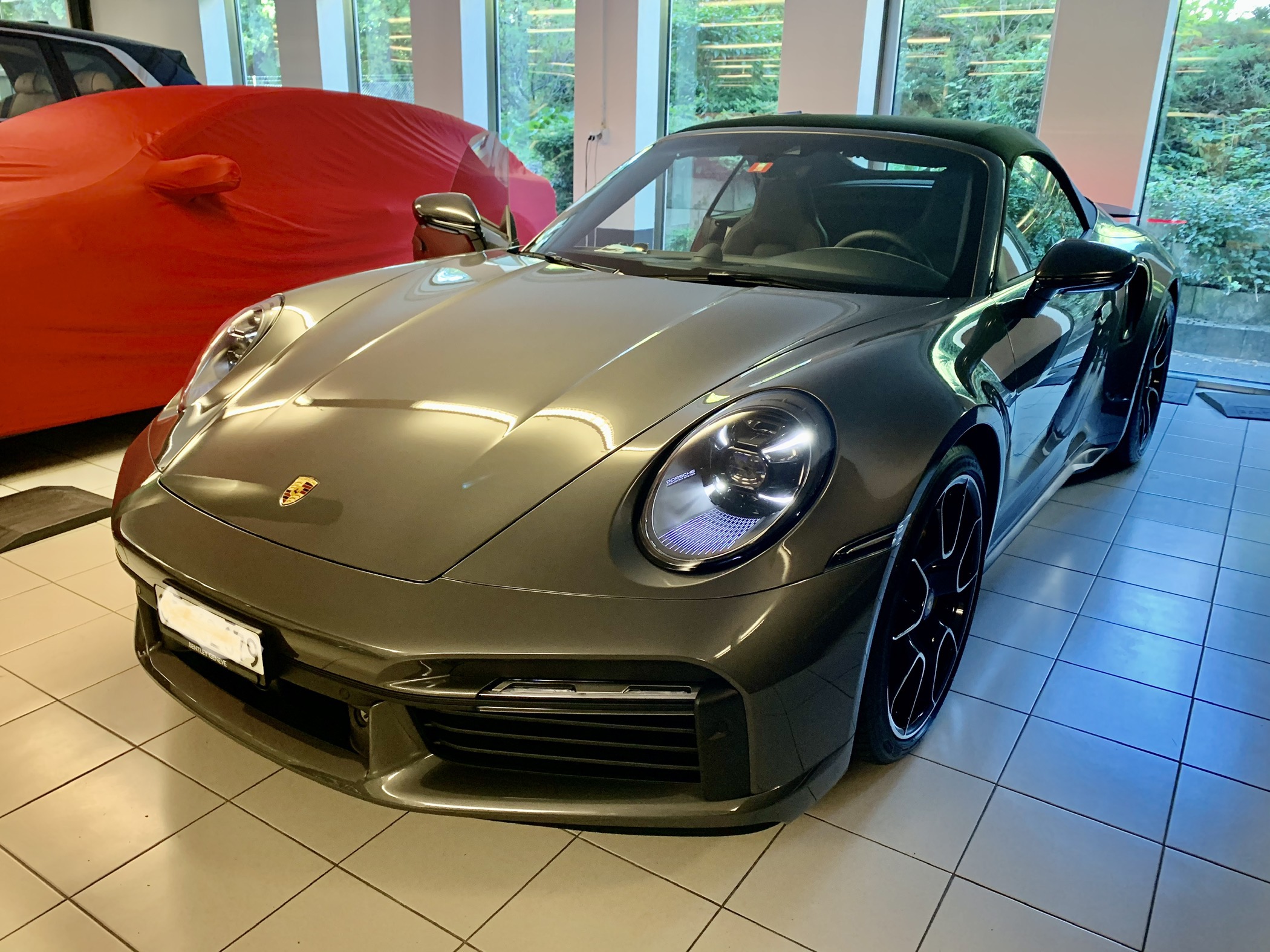 Autoradio pour Porsche Genève